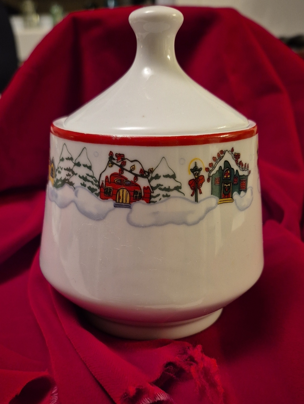 Royal Heritage Winter Scene Sugar Bowl & Creamer